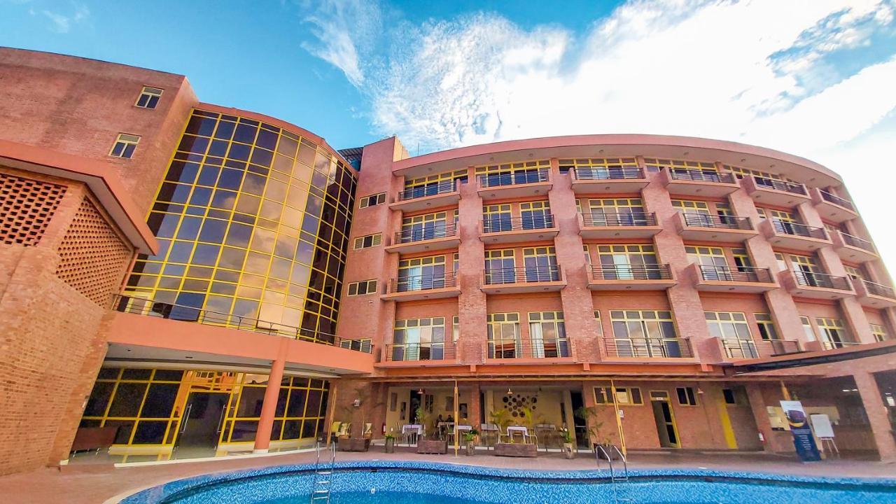 Sainte Famille Hotel كيغالي المظهر الخارجي الصورة