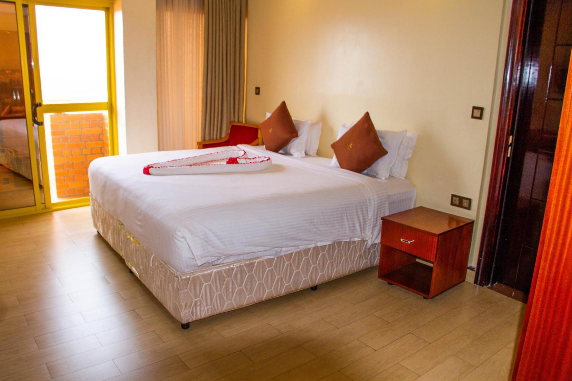 Sainte Famille Hotel كيغالي المظهر الخارجي الصورة