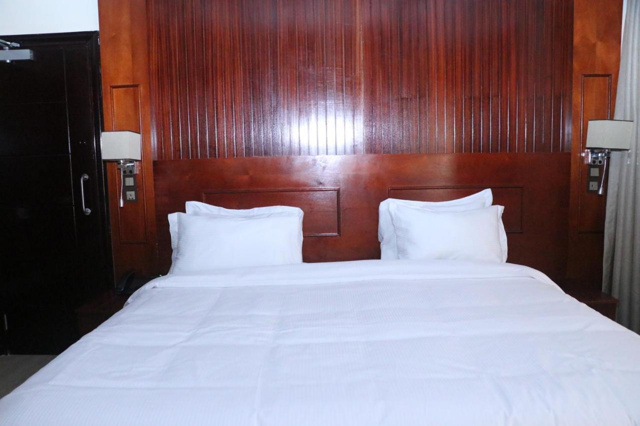 Sainte Famille Hotel كيغالي المظهر الخارجي الصورة