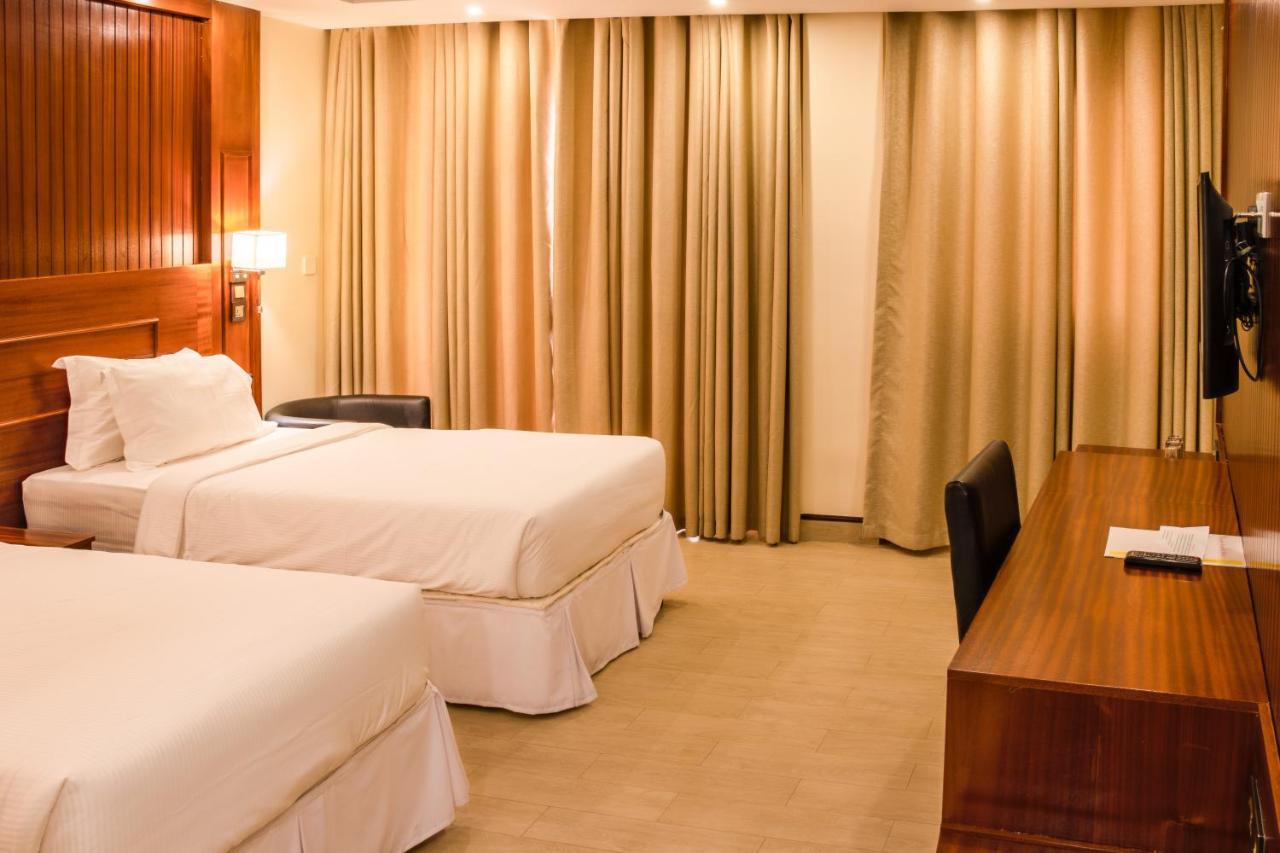Sainte Famille Hotel كيغالي المظهر الخارجي الصورة